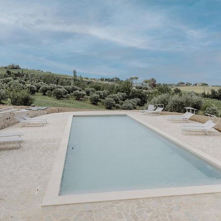 Agriturismo Qui Voglio Monte Roberto Extérieur photo