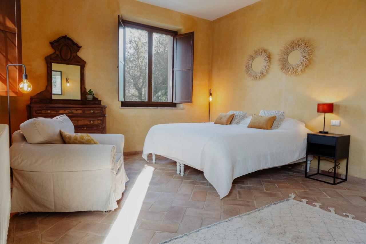 Agriturismo Qui Voglio Monte Roberto Extérieur photo