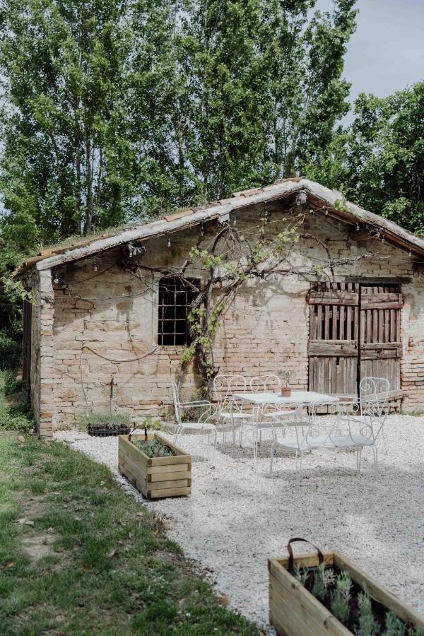 Agriturismo Qui Voglio Monte Roberto Extérieur photo