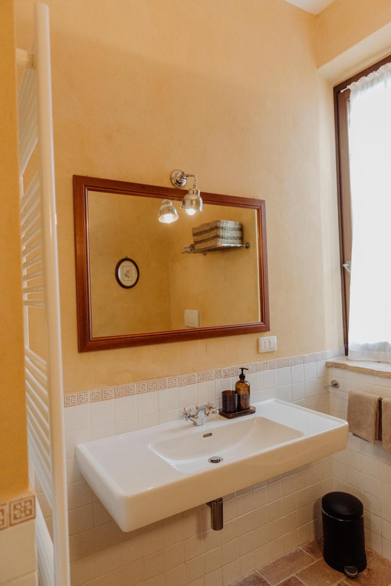 Agriturismo Qui Voglio Monte Roberto Extérieur photo